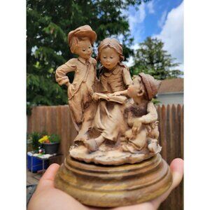 Florence Giuseppe Armani Figurine Children Reading Book Sculpture Capodimonte Vt